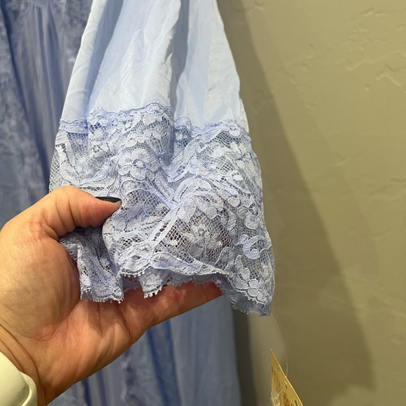 Vintage Vandemere Olga Nylon and Lace Lilac Purple Large Lingerie - Picture 6 of 9